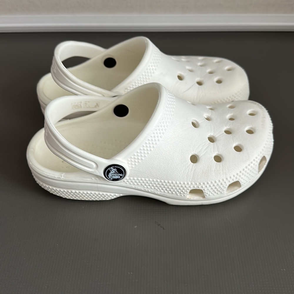 Kids white crocs. Excellent used condition.
